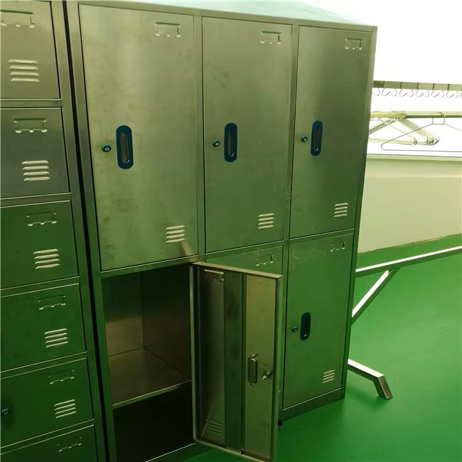 Casillero para empleados de ac - Food Storage Locker reseña y precio